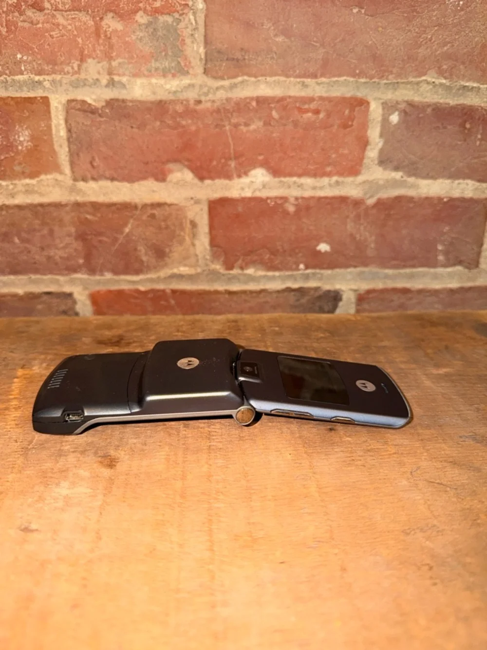 Vintage Motorola Flip Phone in Gunmetal and Black